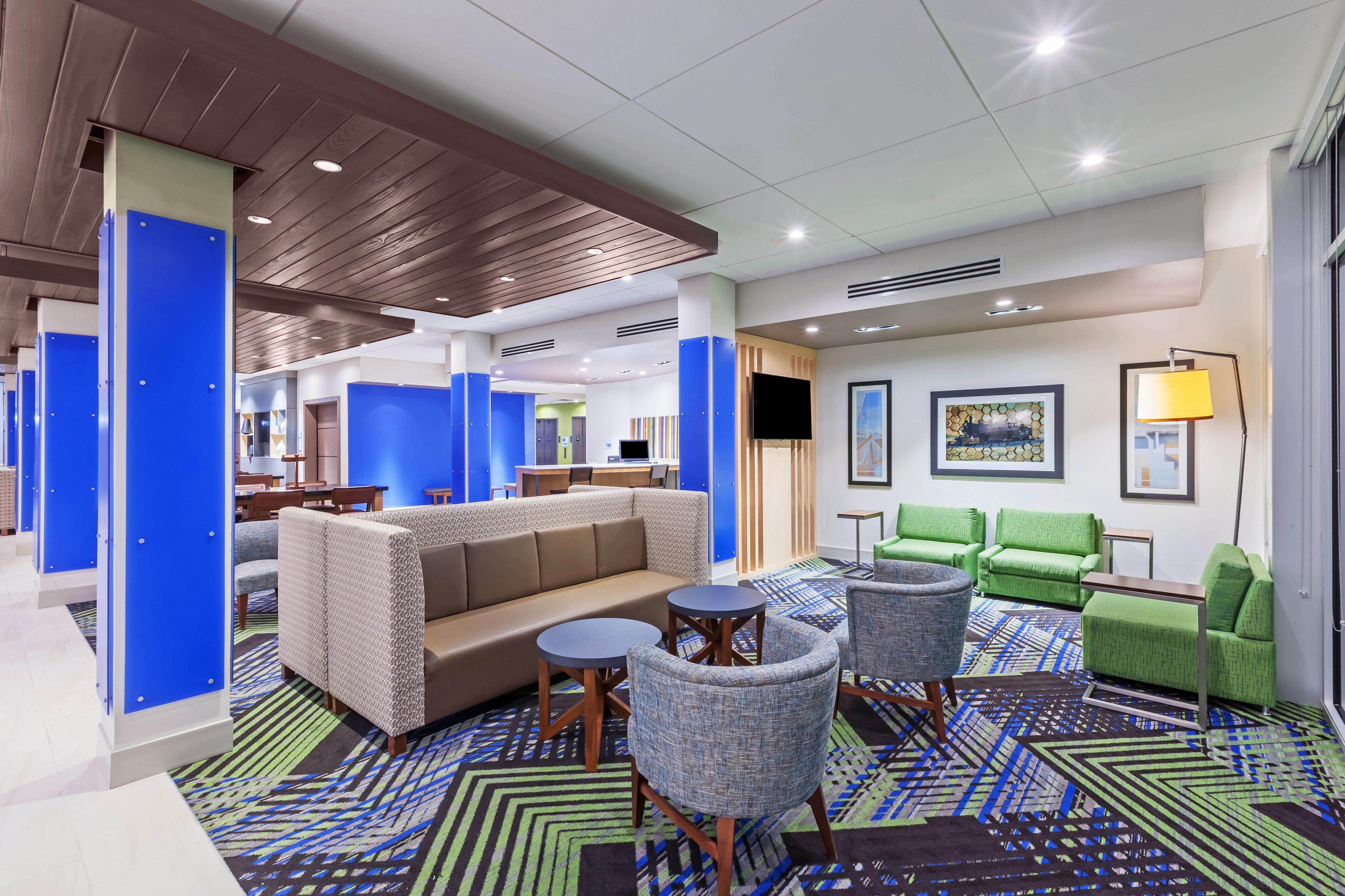Holiday Inn Express And Suites Chanute By Ihg Buitenkant foto